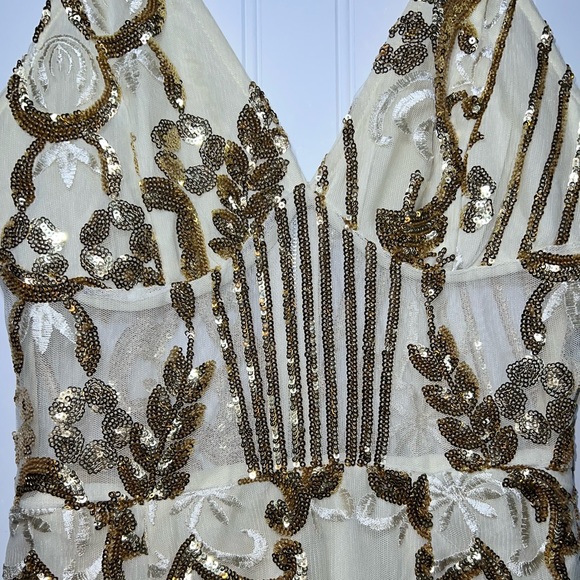 Pretty Little Thing bodycon mini dress NEW TAGS - Picture 4 of 6